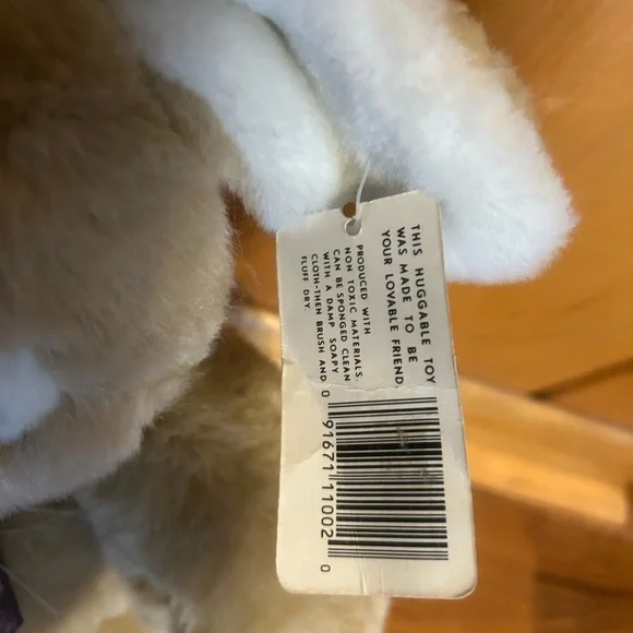 Bundle of 6 Easter decorations. NWT plush bunny rabbit. Avon egg tin. 5 ceramics - Picture 9 of 11